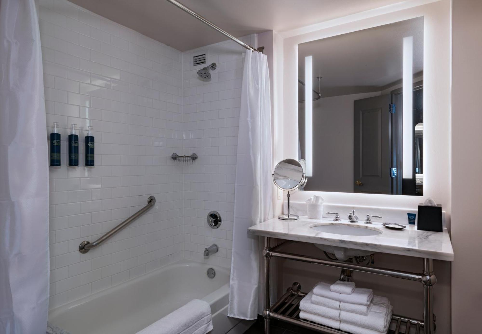 Four Points By Sheraton Houston West Exterior photo